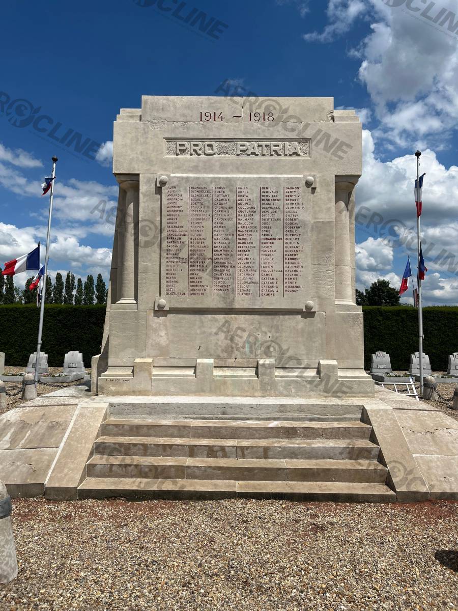 Nettoyage de monuments historiques